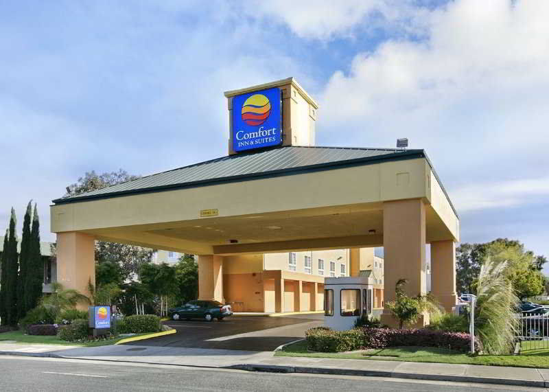 Comfort Inn & Suites Oakland Airport Zewnętrze zdjęcie