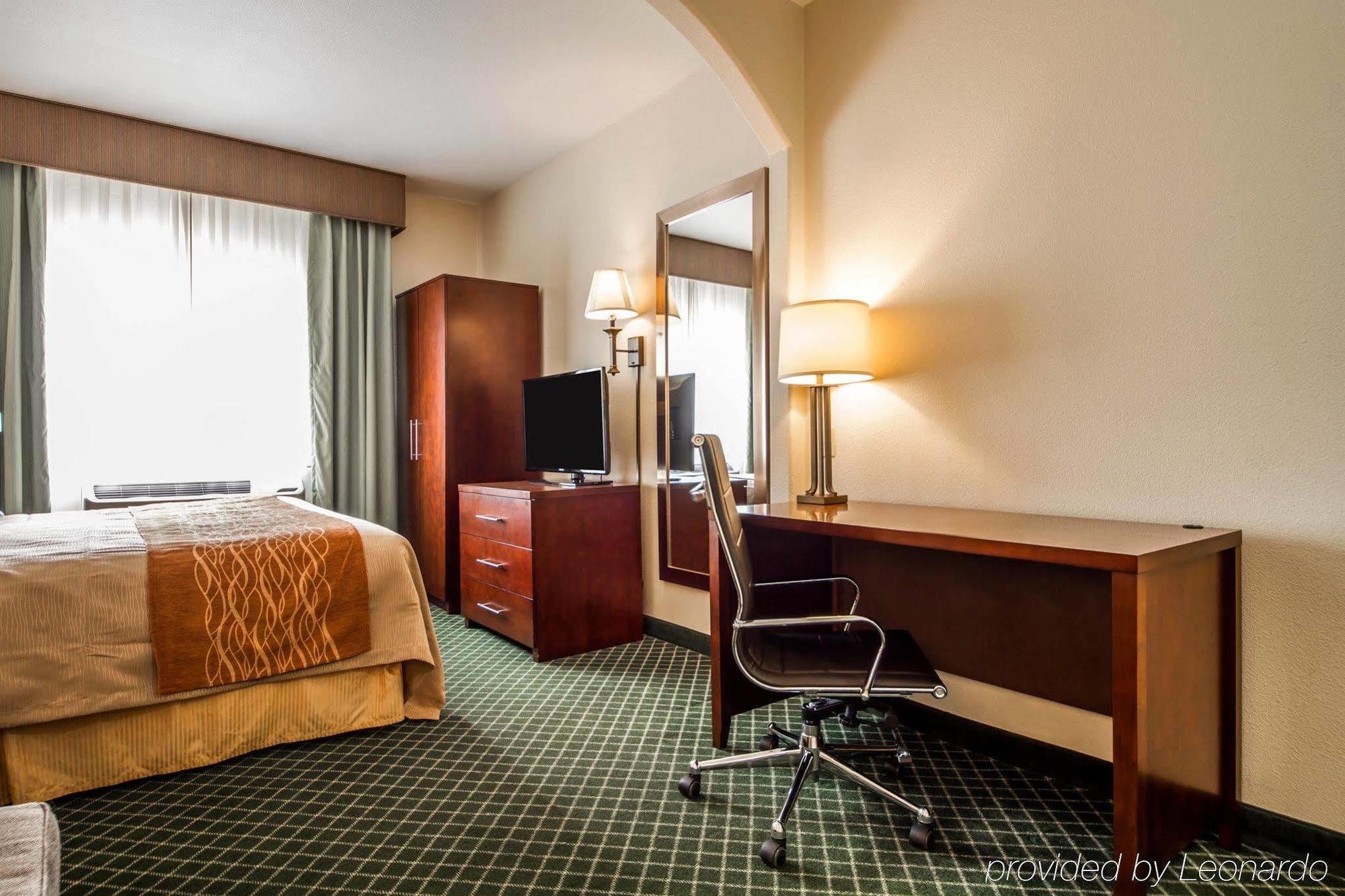 Comfort Inn & Suites Oakland Airport Zewnętrze zdjęcie