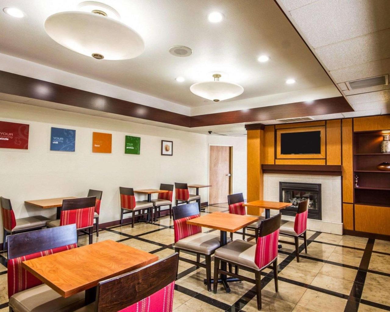 Comfort Inn & Suites Oakland Airport Zewnętrze zdjęcie